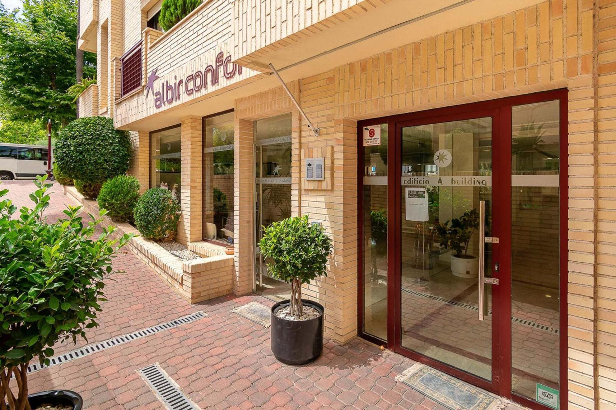 Apartamentos Albir Confort - Avenida 1 Dorm El Albir Екстер'єр фото